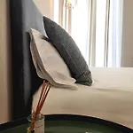 Monsenhor52 Guest house Porto
