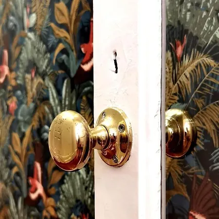 Monsenhor52 Гостевой дом Порту